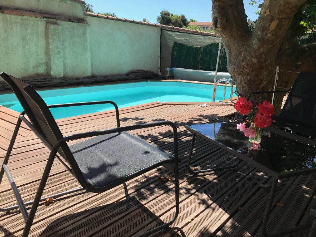 Chambre Climatisee Avec Sdb Privee Dans Une Villa Avec Piscine Ouverte D'Avril A Mi Octobre Marseilles Exterior foto